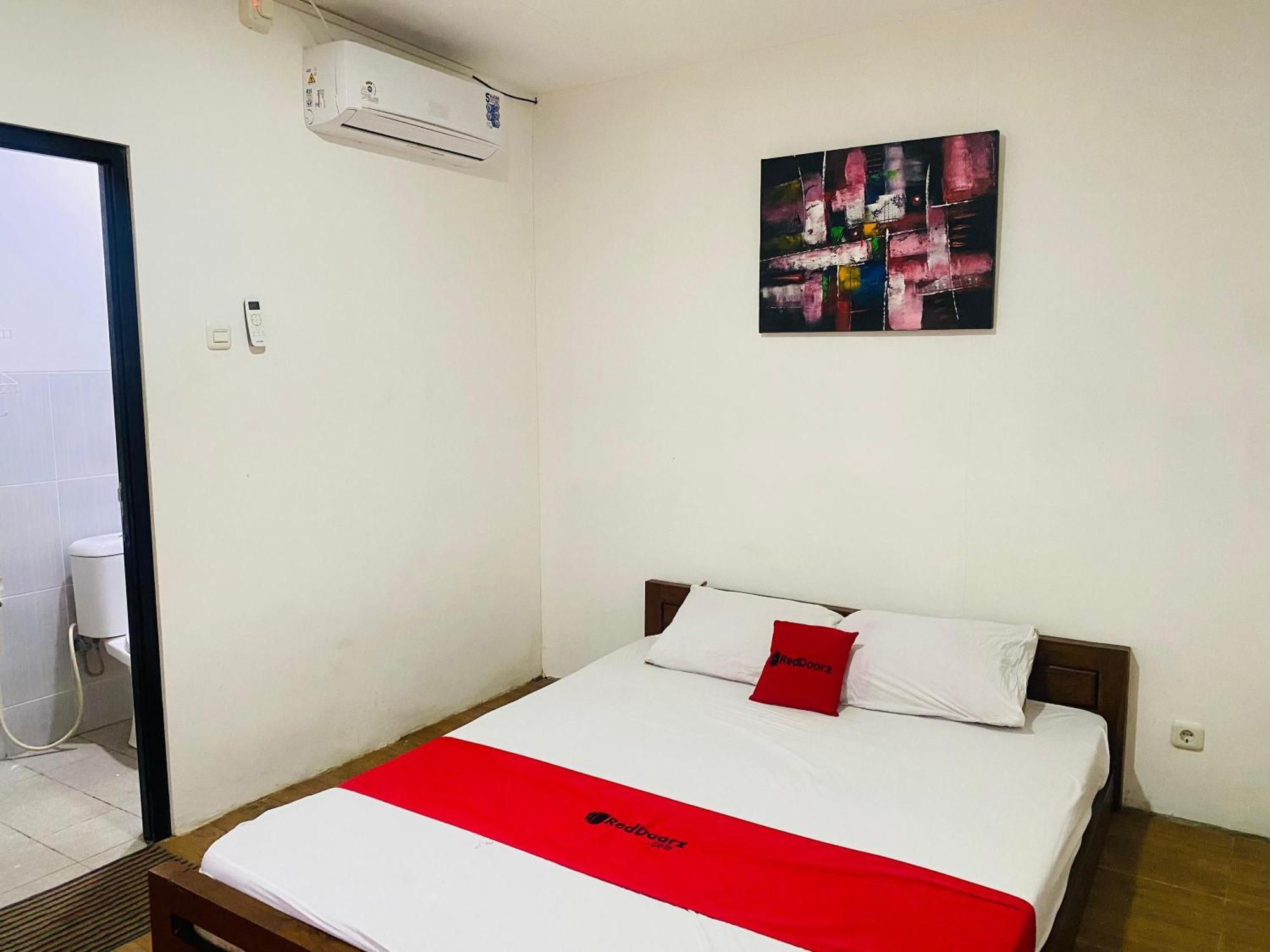 Reddoorz Syariah Near Wisata Durensewu Pandaan Jetak Exterior foto