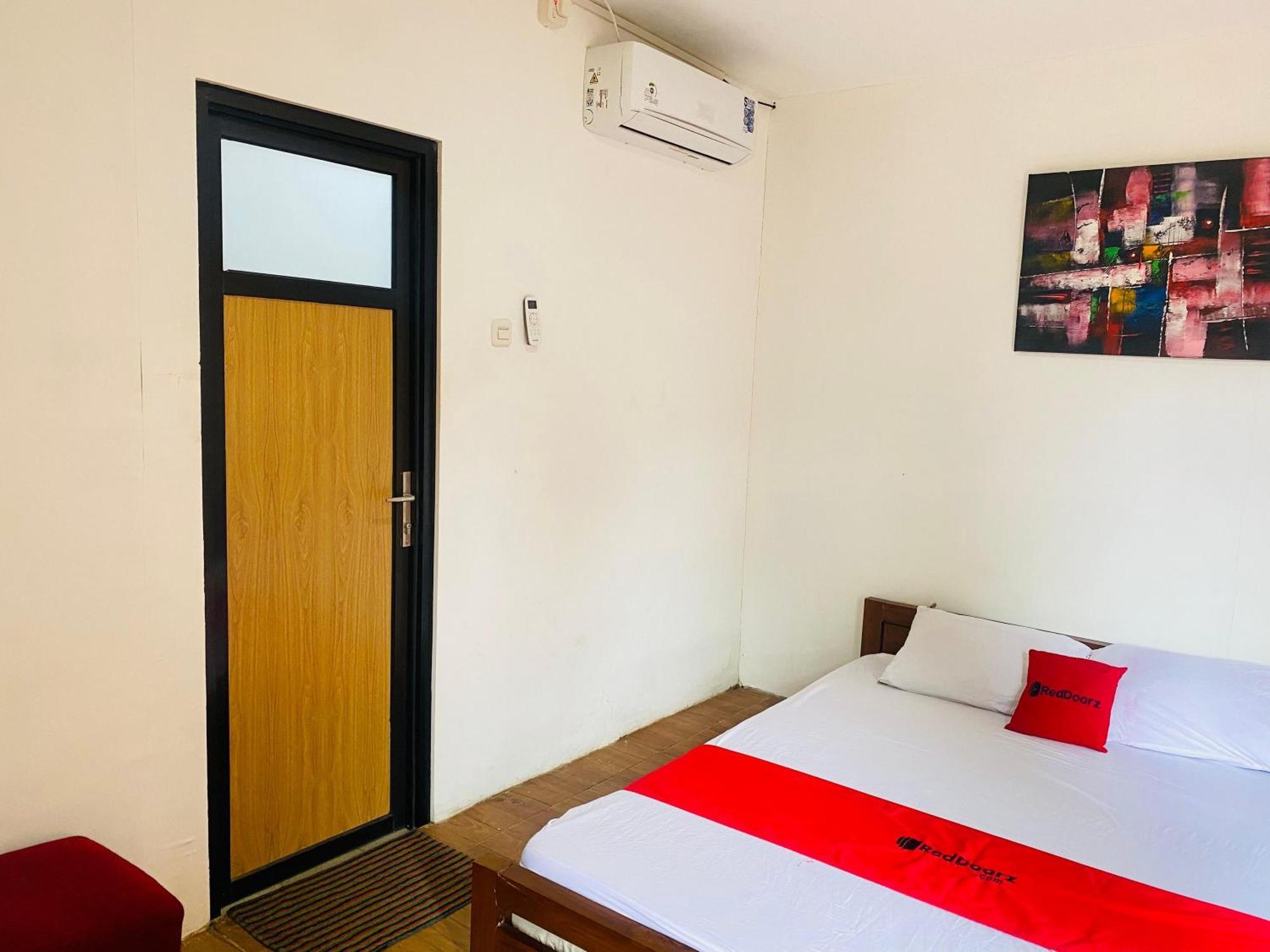 Reddoorz Syariah Near Wisata Durensewu Pandaan Jetak Exterior foto